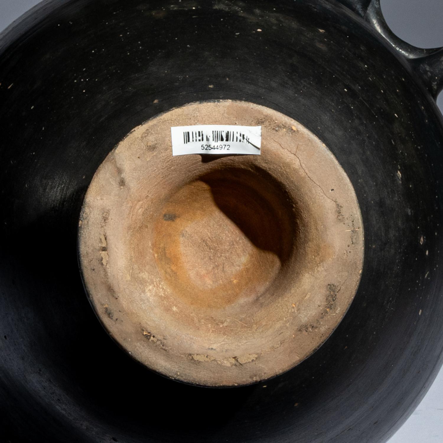 An Apulian Black-Glazed Hydria