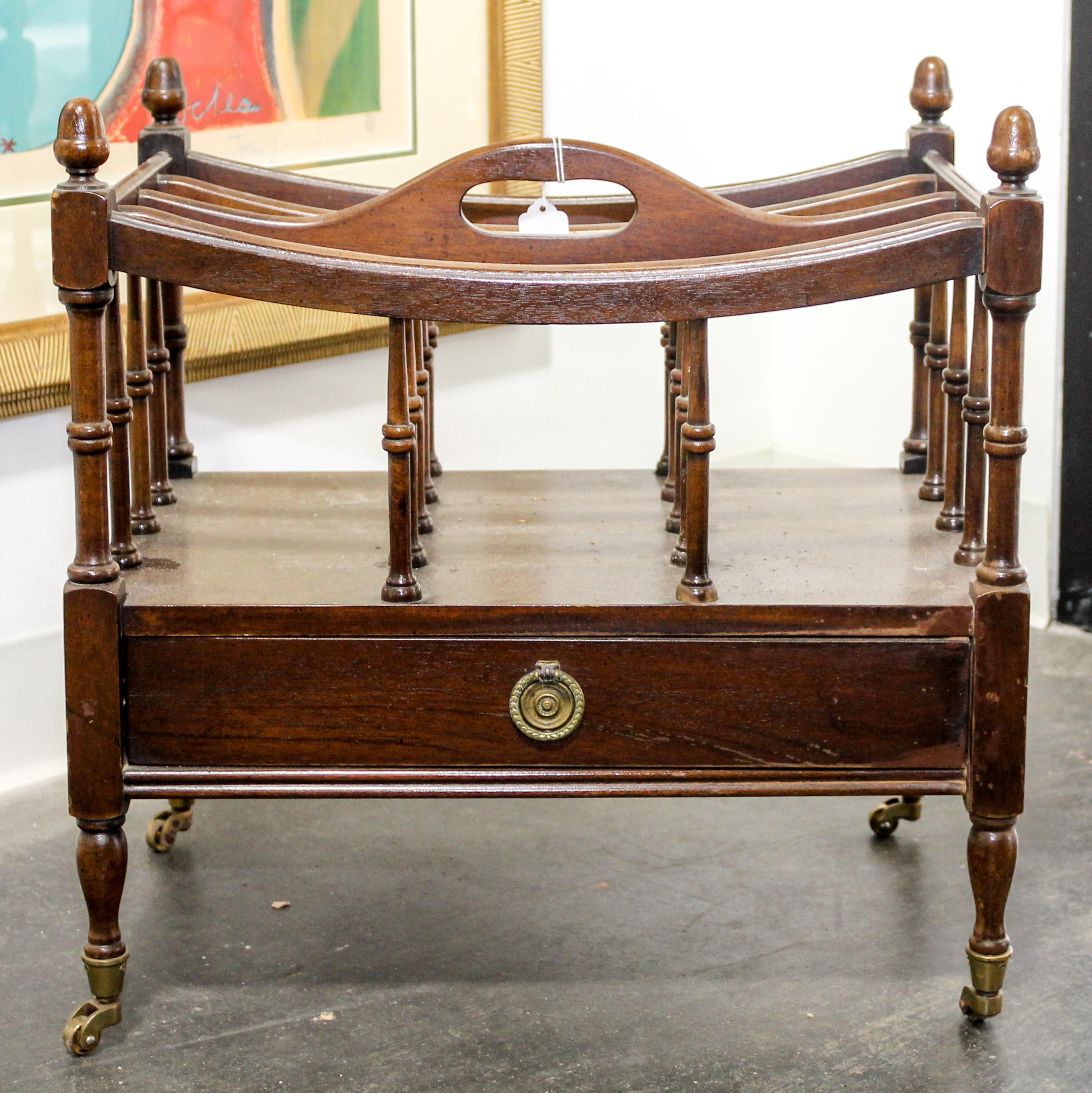 A Georgian Style Mahogany Canterbury Height 19 x width 19 inches. — 20TH CENTURY