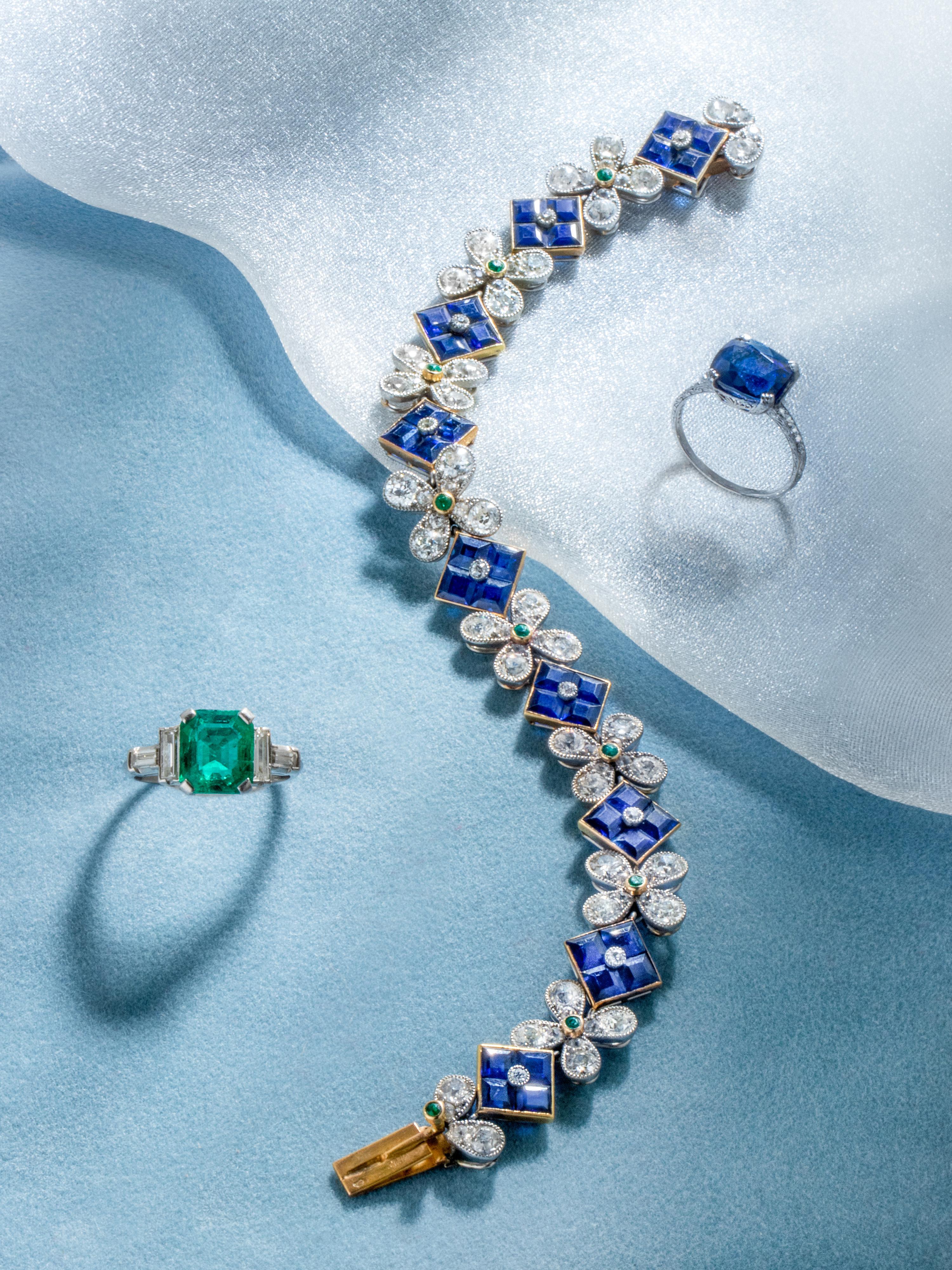 FRENCH, EARLY ART DECO, SAPPHIRE, DIAMOND, AND EMERALD BRACELET