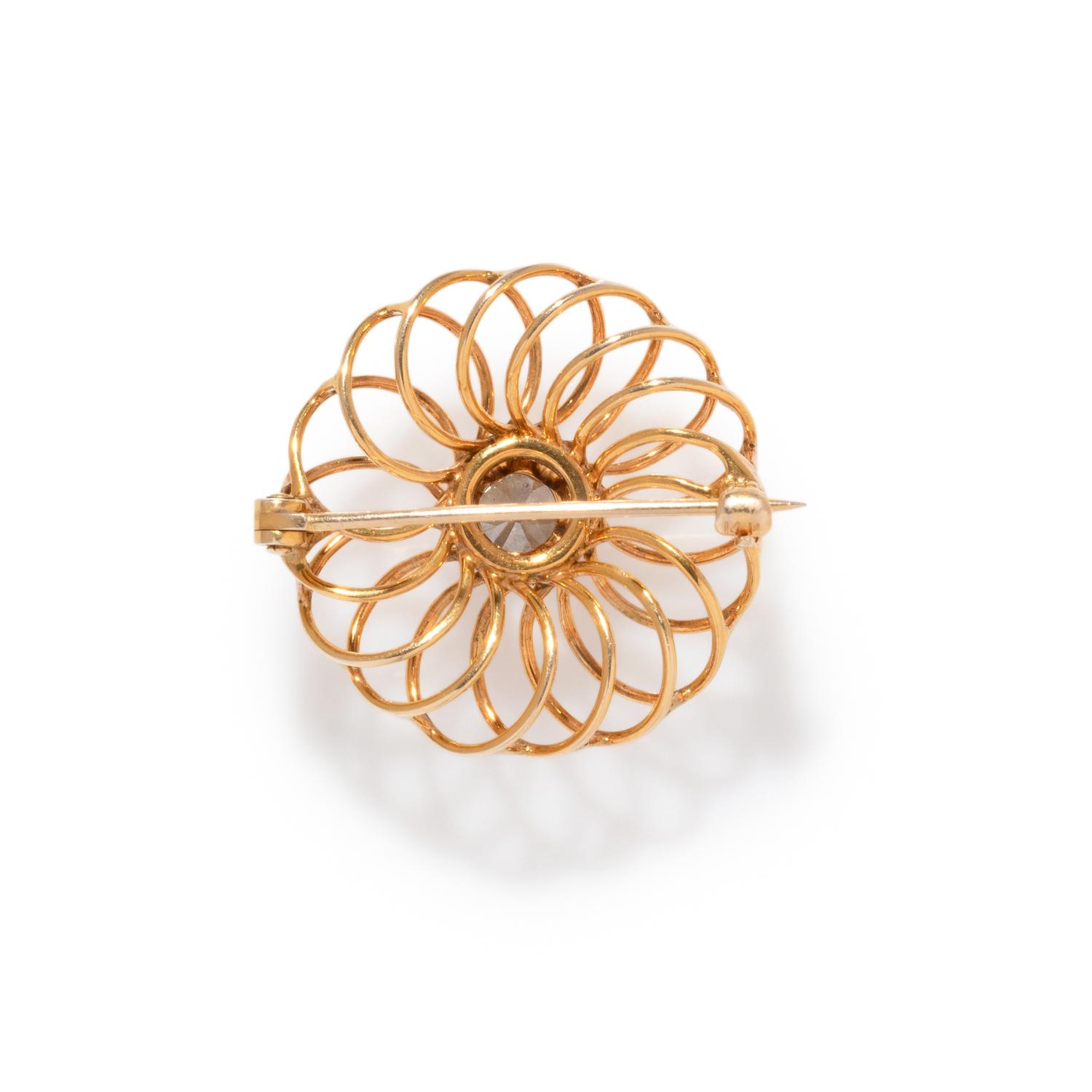 YELLOW GOLD AND DIAMOND BROOCH