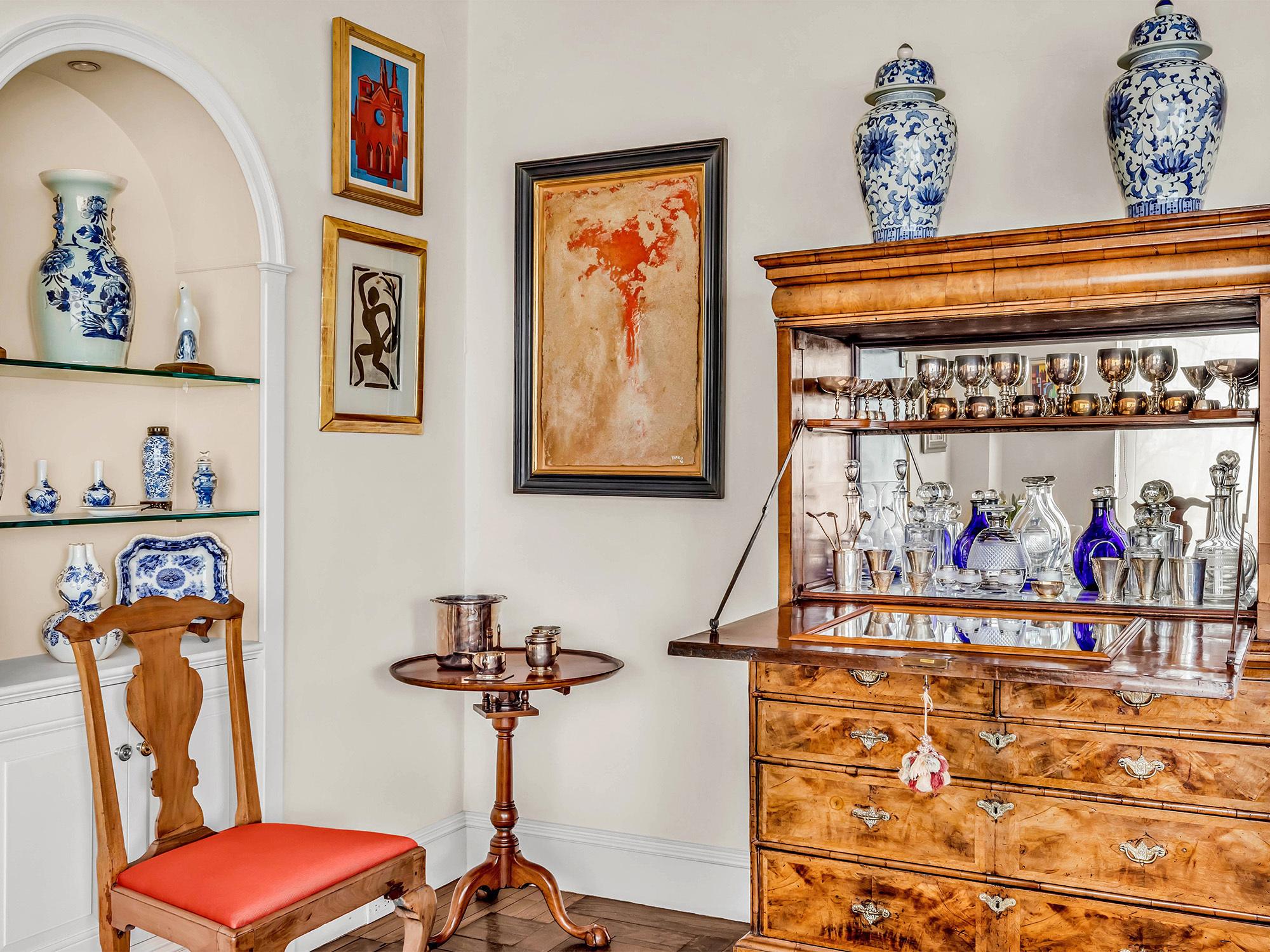 Center Stage: The Laura Pels Collection | Act II: Furniture and Decorative Arts