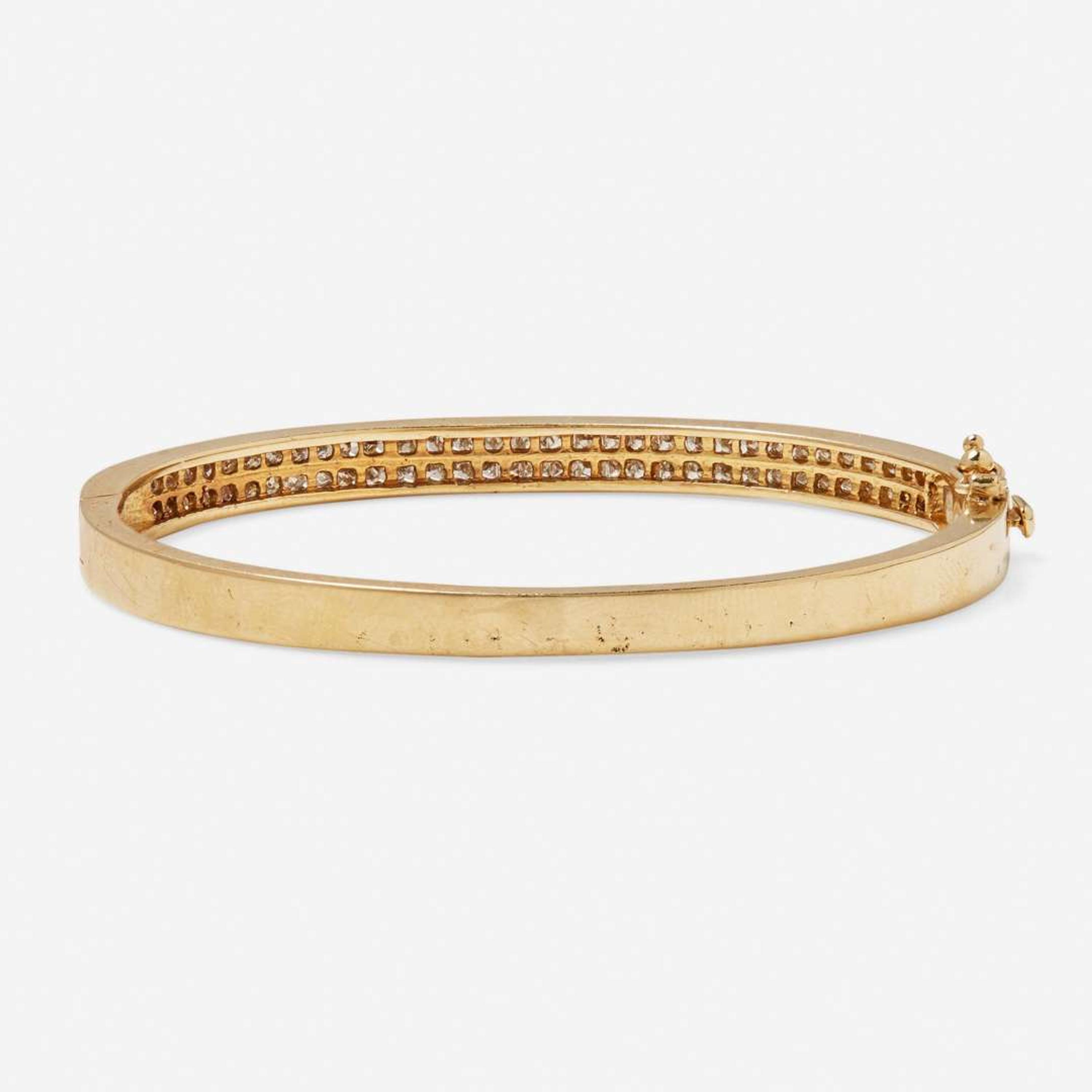 A 14K Yellow Gold and Diamond Bracelet