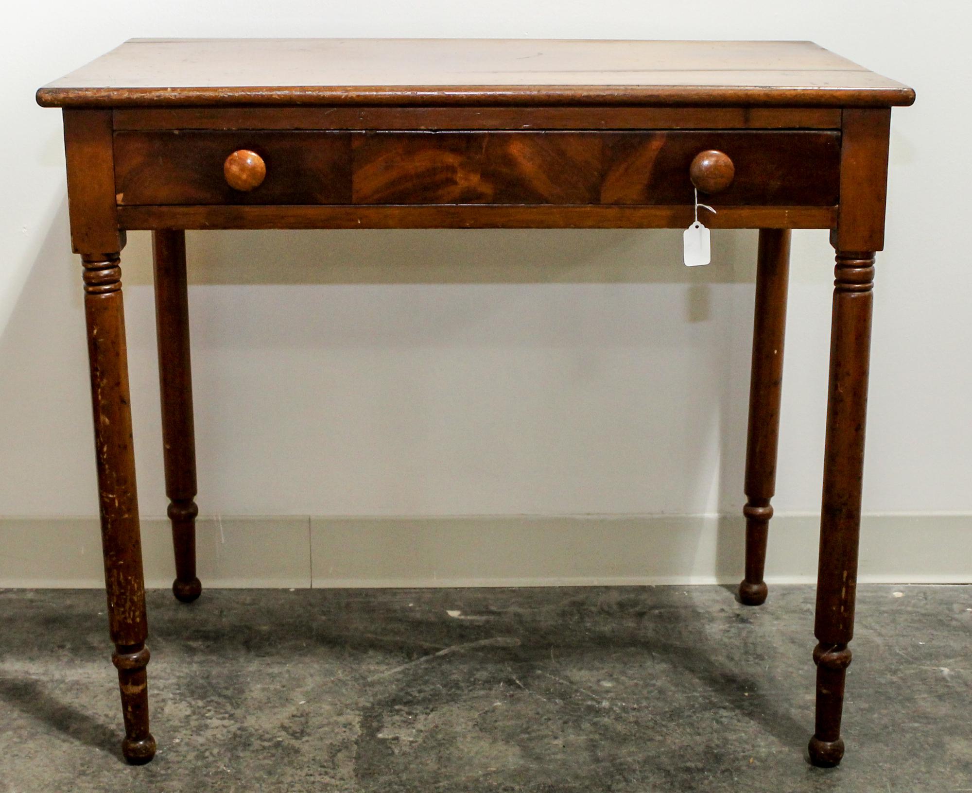 An American Mahogany Side Table Height 29 1/4 x width 33 3/4 x depth 19 1/2 inches. — 19TH CENTURY