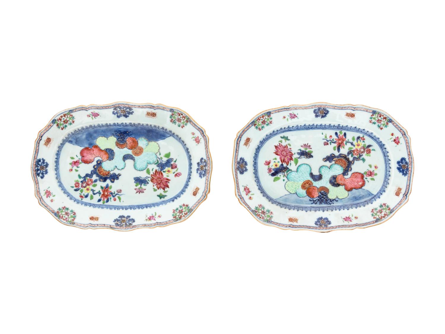 A Pair of Chinese Export Porcelain Small Platters