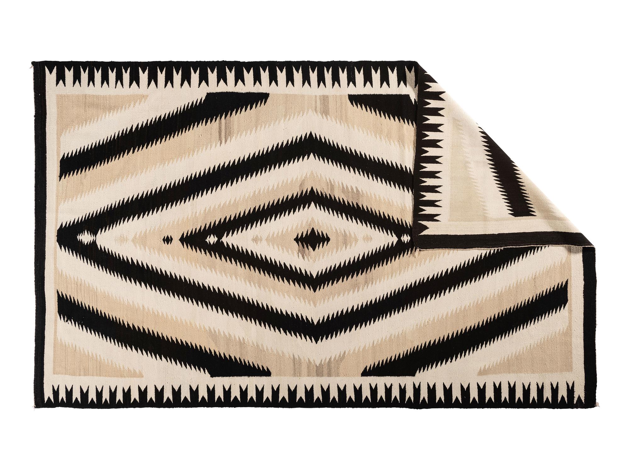Navajo Regional Weaving / Rug