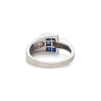 SAPPHIRE AND DIAMOND RING
