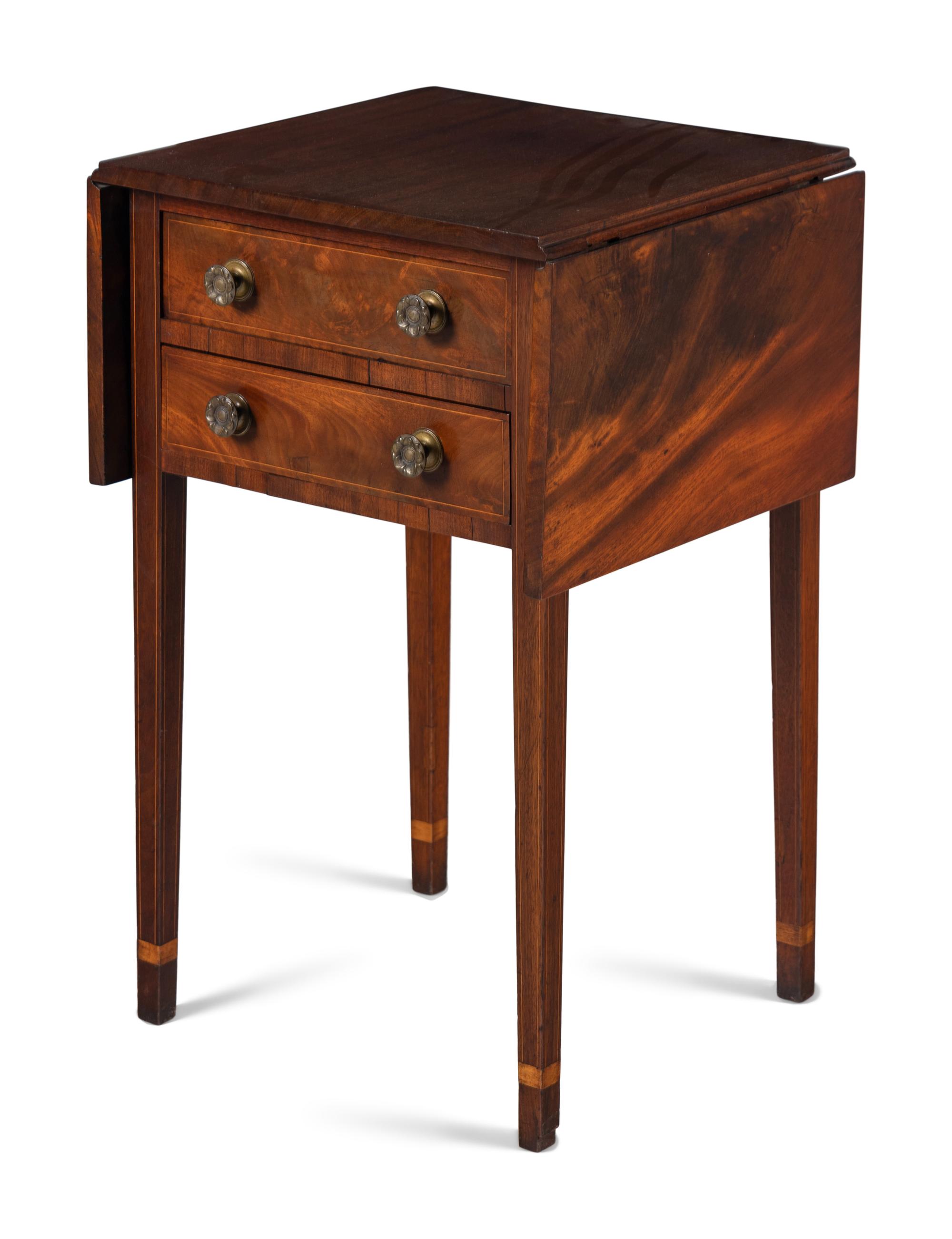 A Federal Mahogany Drop-Leaf End Table