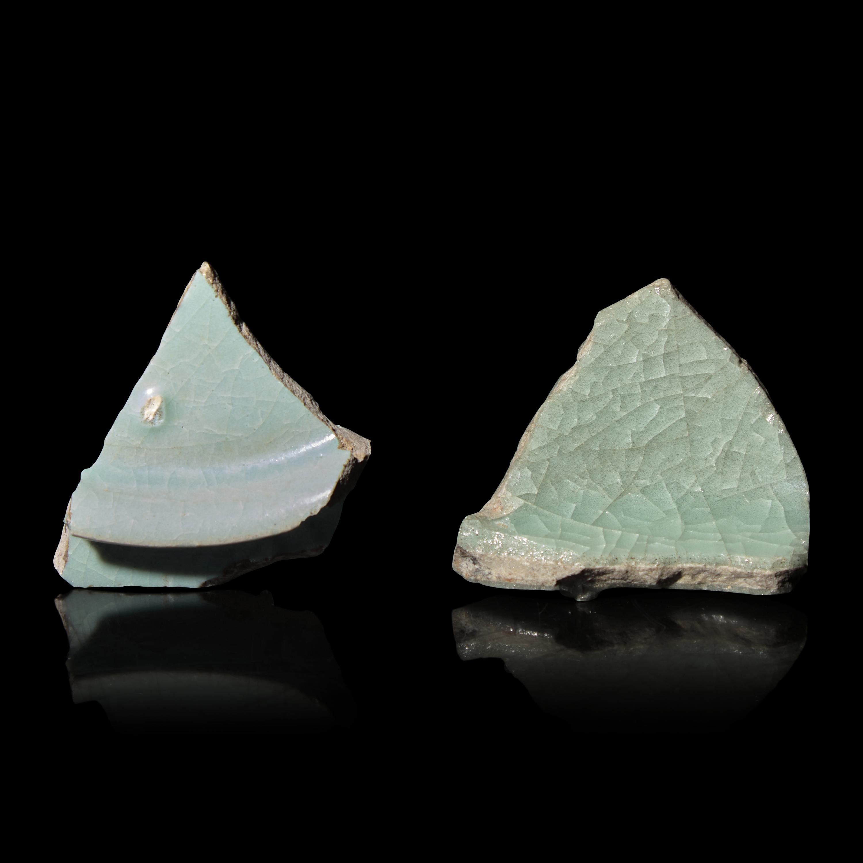 Two Chinese Celadon Glazed Ceramic Fragments, Song Dynasty — 宋 汝窯及官窯帶支釘瓷片兩枚