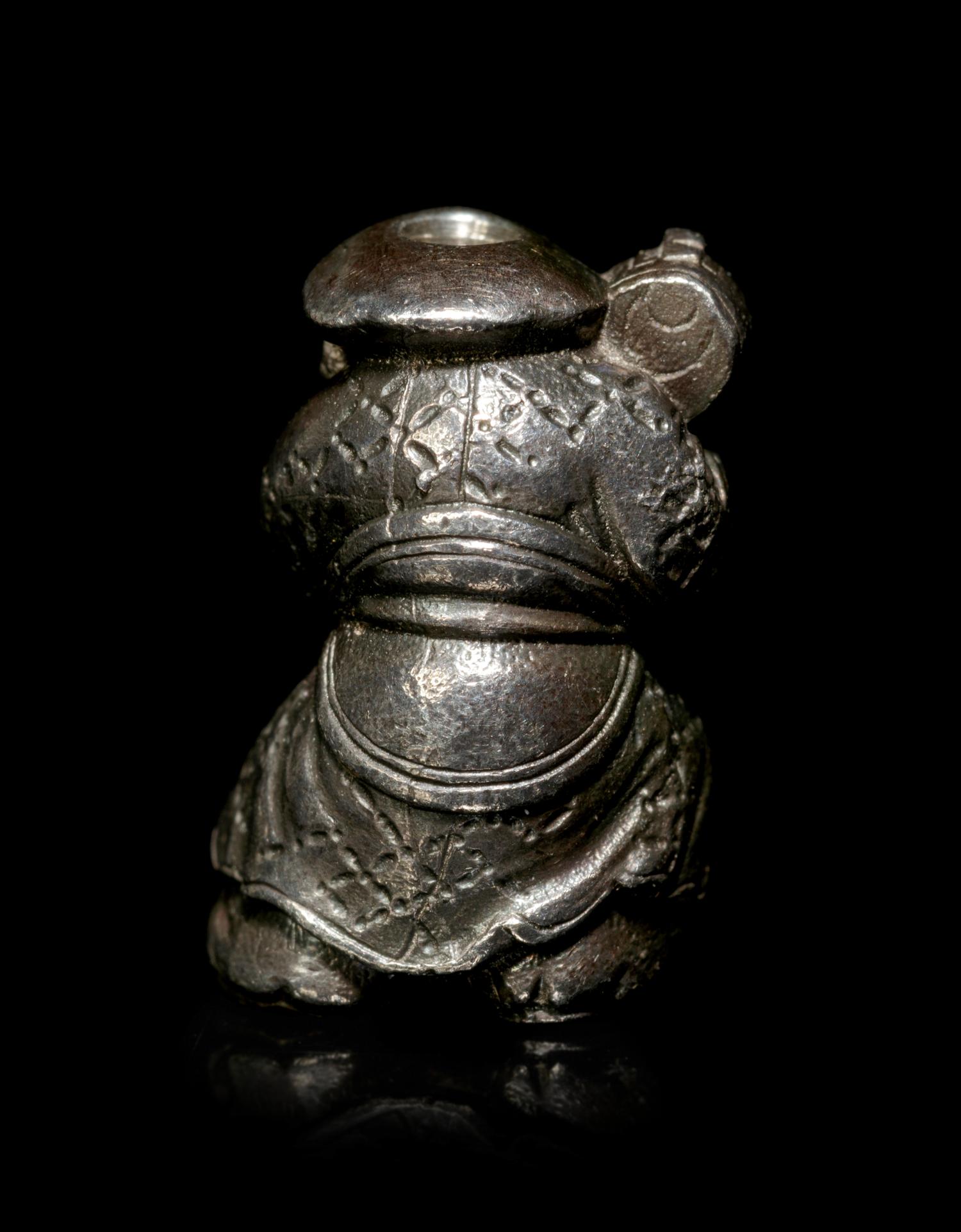 A Bronze Figural-Form Ojime