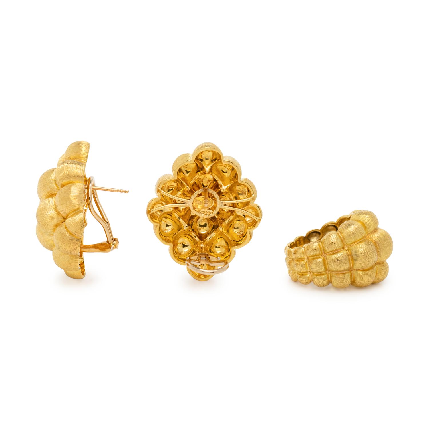 HENRY DUNAY, YELLOW GOLD SET