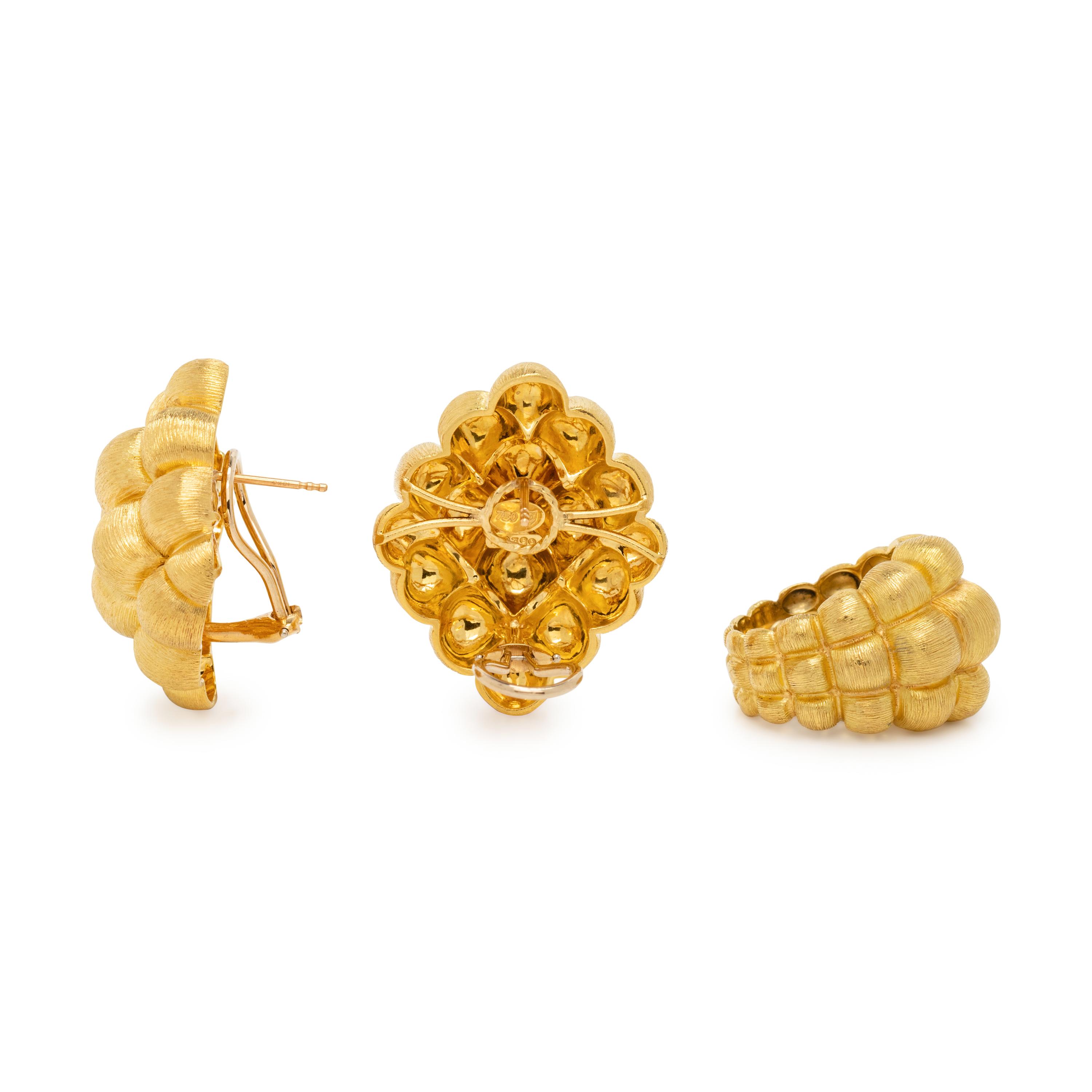 HENRY DUNAY, YELLOW GOLD SET