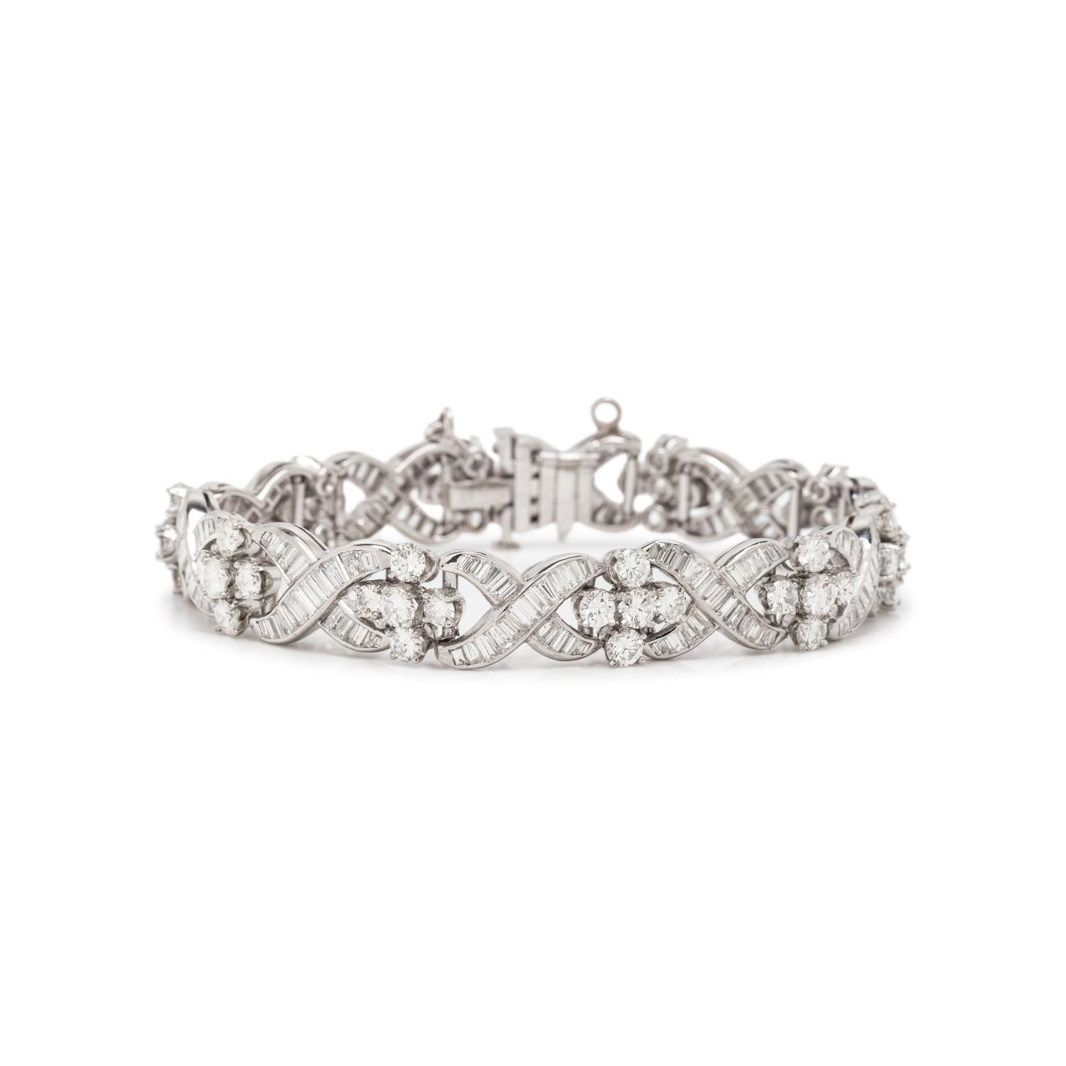 DIAMOND AND PLATINUM BRACELET