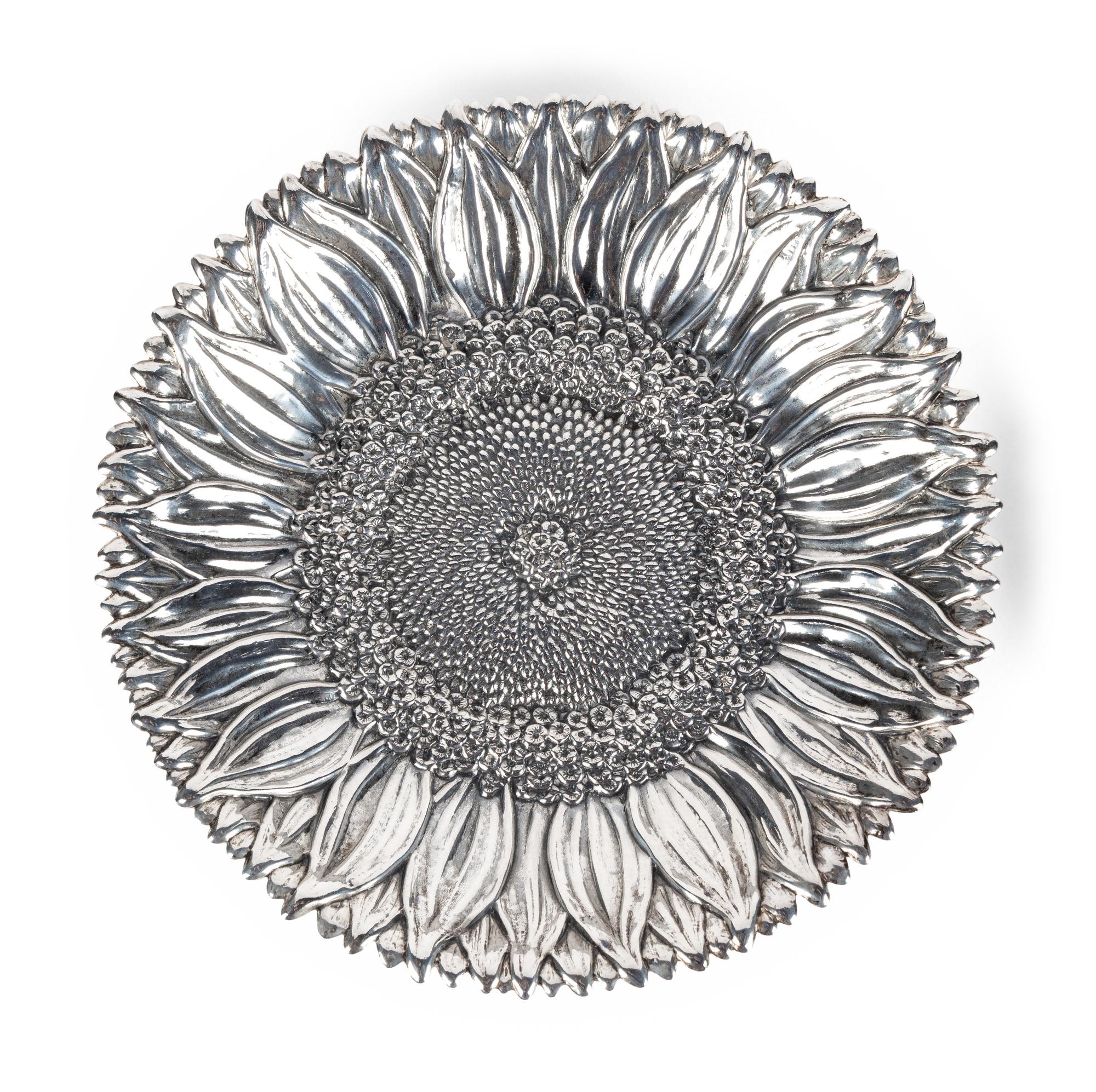 Two Buccellati Silver Sunflower Plates