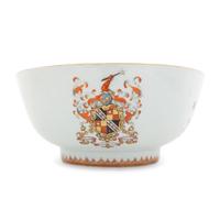 A Group of Six Chinese Export Porcelain Table Articles, 18th to early 19th Century 近代 外銷徽章瓷一組六件