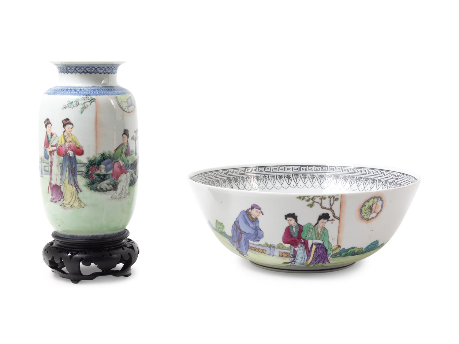 Two Chinese Famille Rose Porcelain Articles