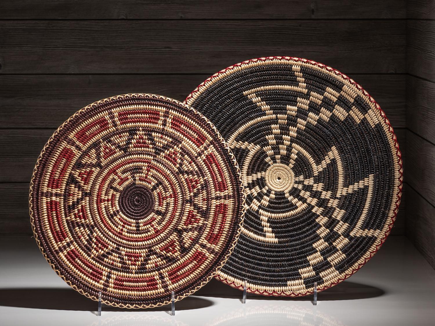 Navajo Basket, Lightning