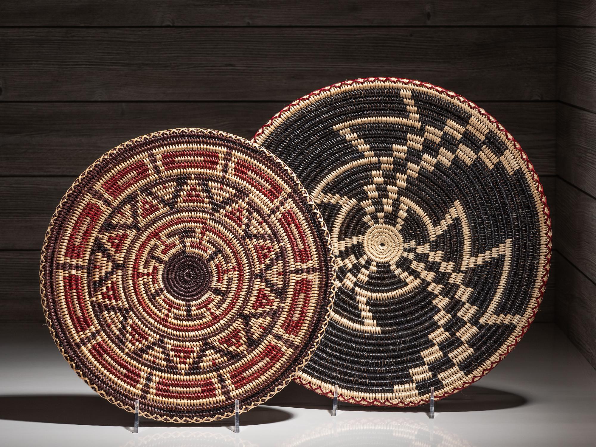 Navajo Basket, Lightning
