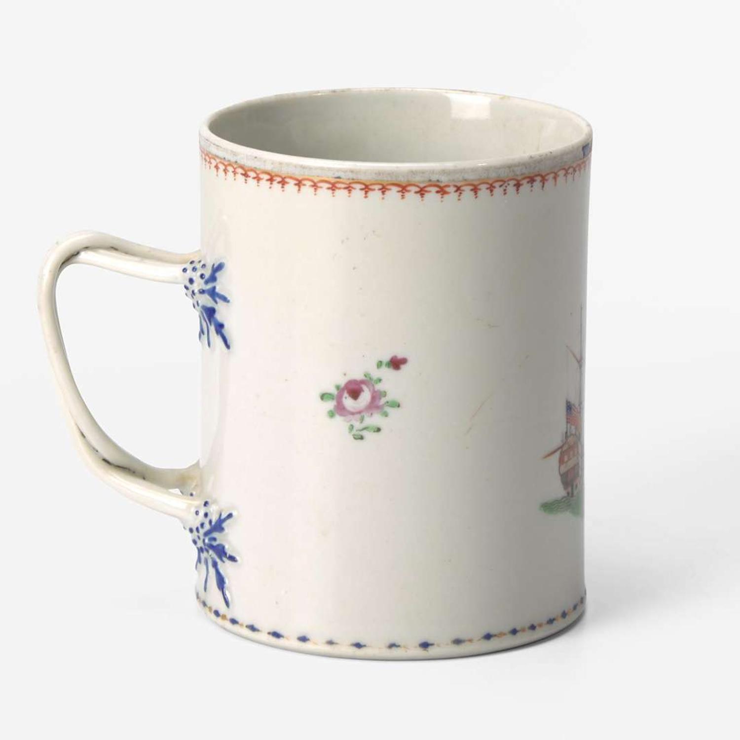 A Chinese Export porcelain mug made for the American market late 18th / early 19th century