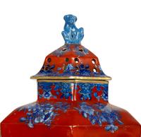 An English Chinoiserie Decorated Porcelain Jar