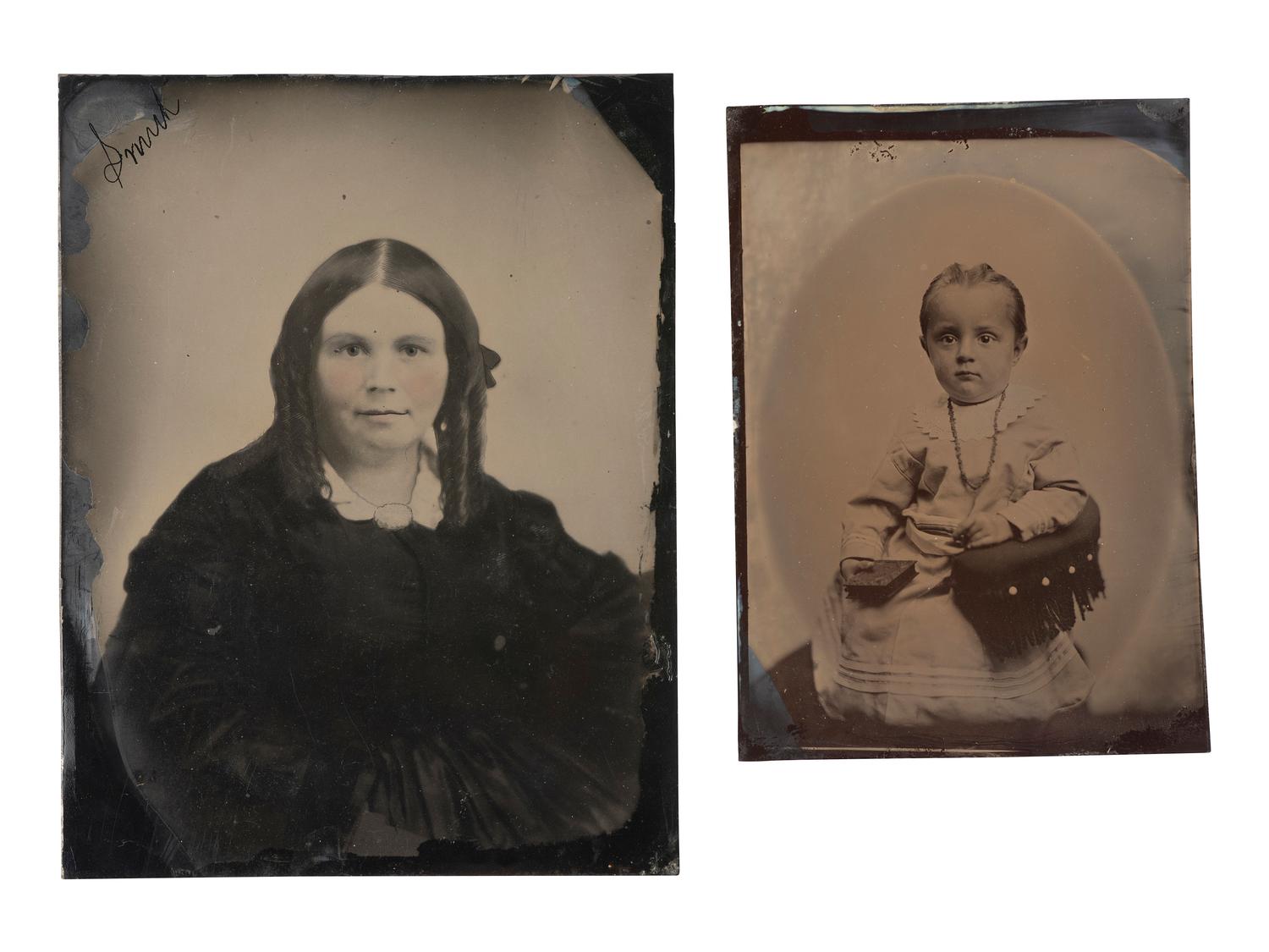 [EARLY PHOTOGRAPHY]. A group of Union cases and collar boxes with varying designs.