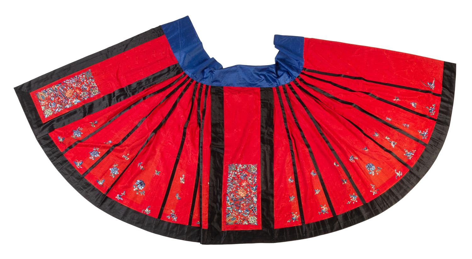 A Red Ground Embroidered Silk Apron Skirt Length 38 inches. — LATE 19TH/EARLY 20TH CENTURY