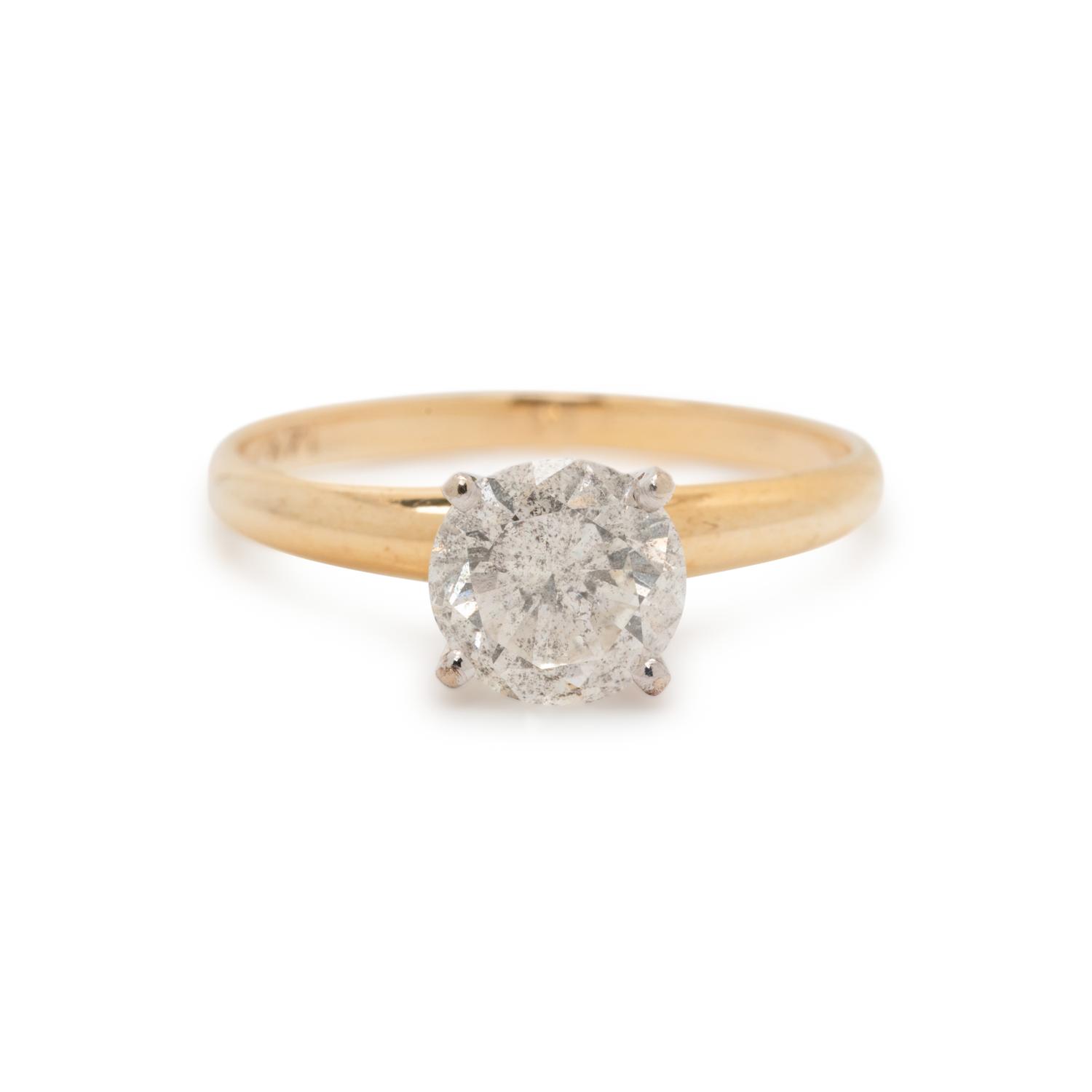 DIAMOND RING