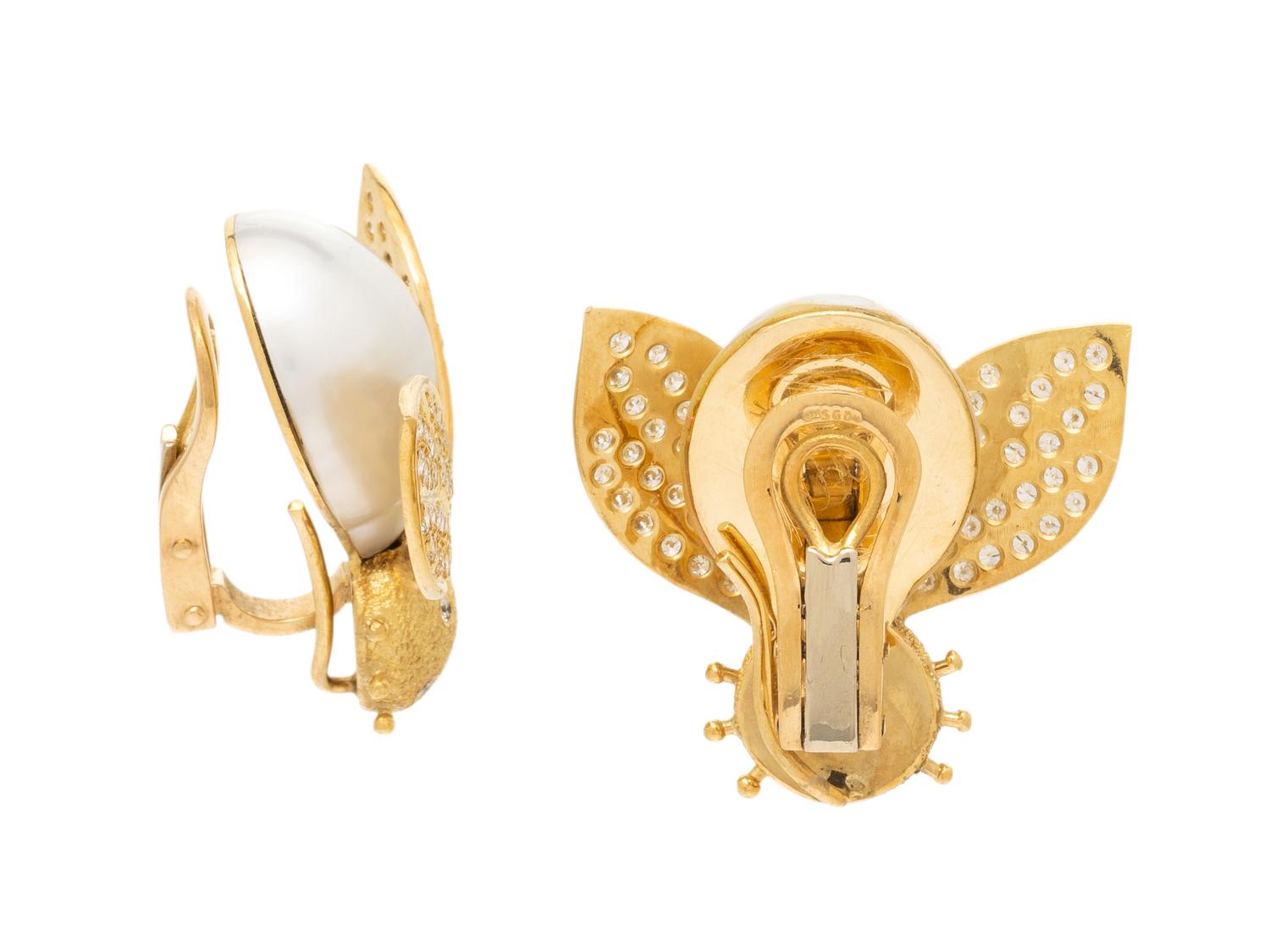 YELLOW GOLD, DIAMOND, AND CULTURED PEARL BEE EARRINGS