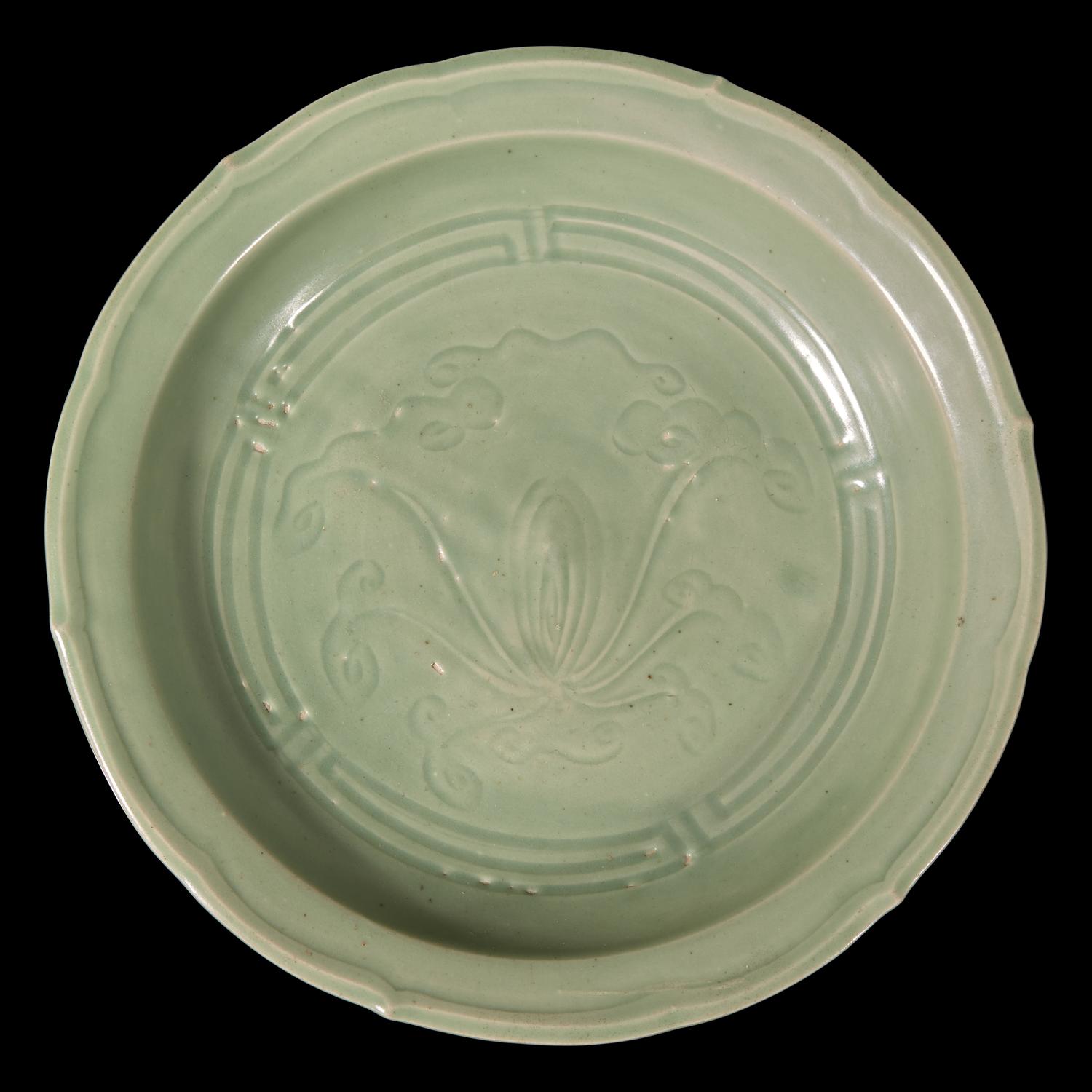 A Large Chinese Longquan Celadon Glazed Porcelain 'Lotus' Charger 龍泉青釉蓮紋花口大盤