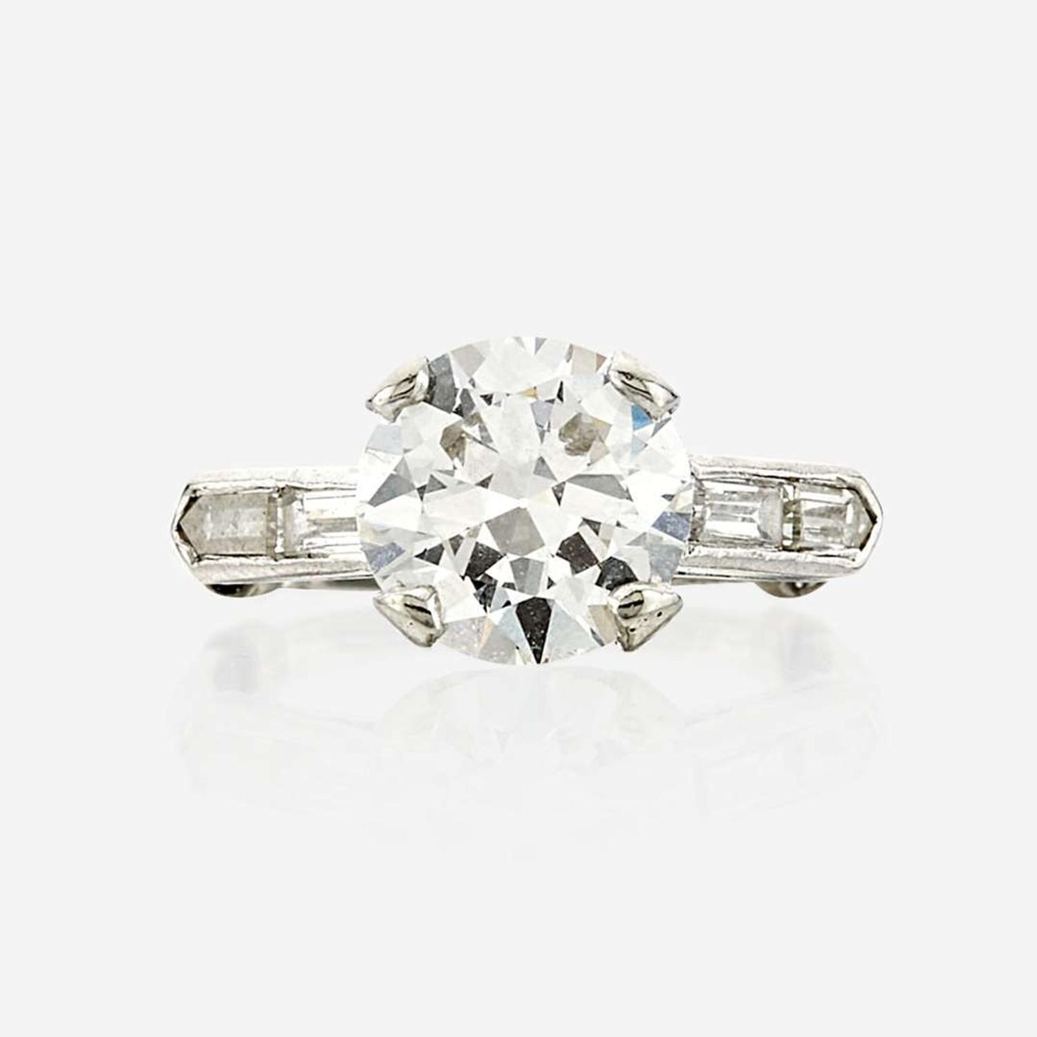 A diamond solitaire