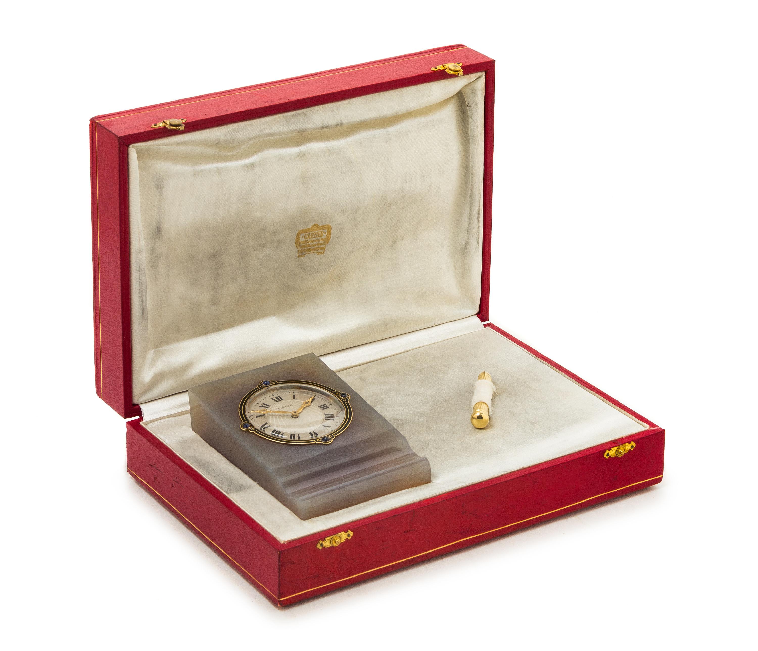 An Art Deco Gold, Sapphire, Enamel and Agate Desk Clock Set, Cartier Paris, Circa 1920,