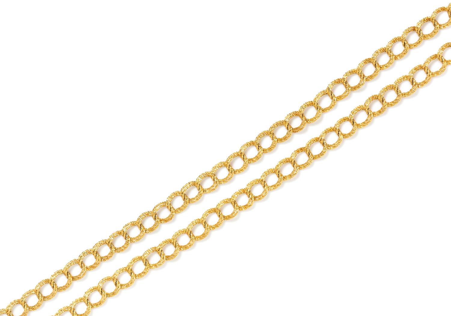 An 18 Karat Yellow Gold Longchain Necklace, 71.40 dwts.