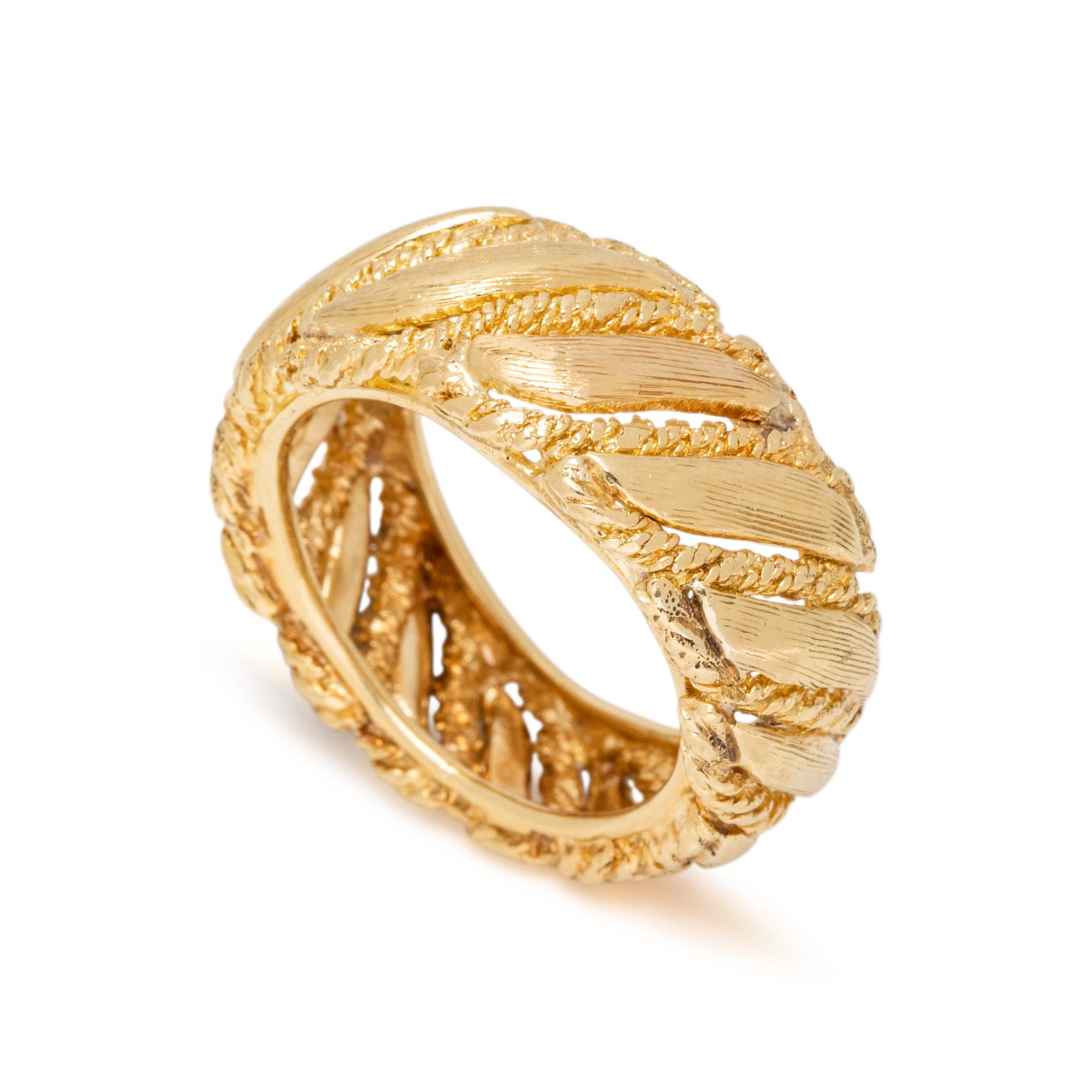 YELLOW GOLD FANCY BAND RING