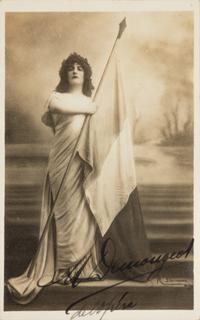 [20TH-CENTURY OPERA SINGERS]. A group of 5 signed photographs of opera singers from the 1900s, comprising images of:
