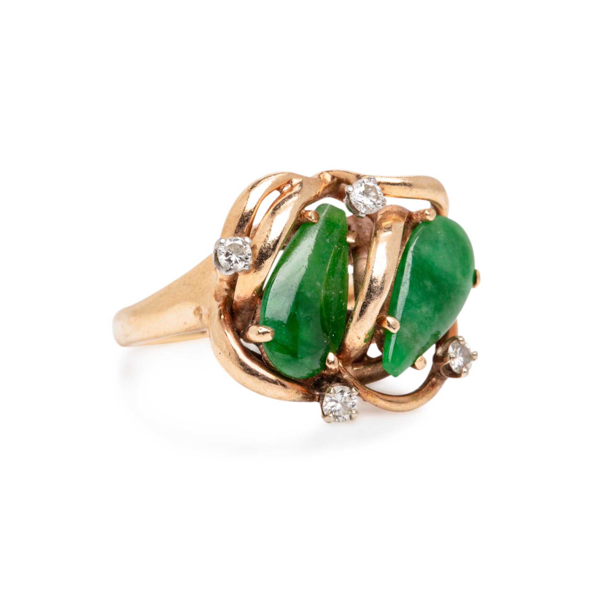 JADE, DIAMOND, AND GOLD EARRINGS AND RING