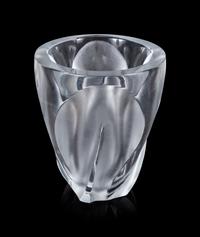 A Lalique Ingrid Vase