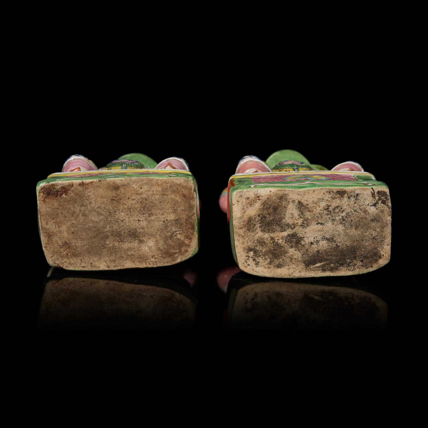 A Pair of Chinese Export Famille Rose "Foreign Warriors" Candle Holders, Qianlong-Jiaqing Period 清乾隆-嘉慶 外銷粉彩胡人像燭臺一對