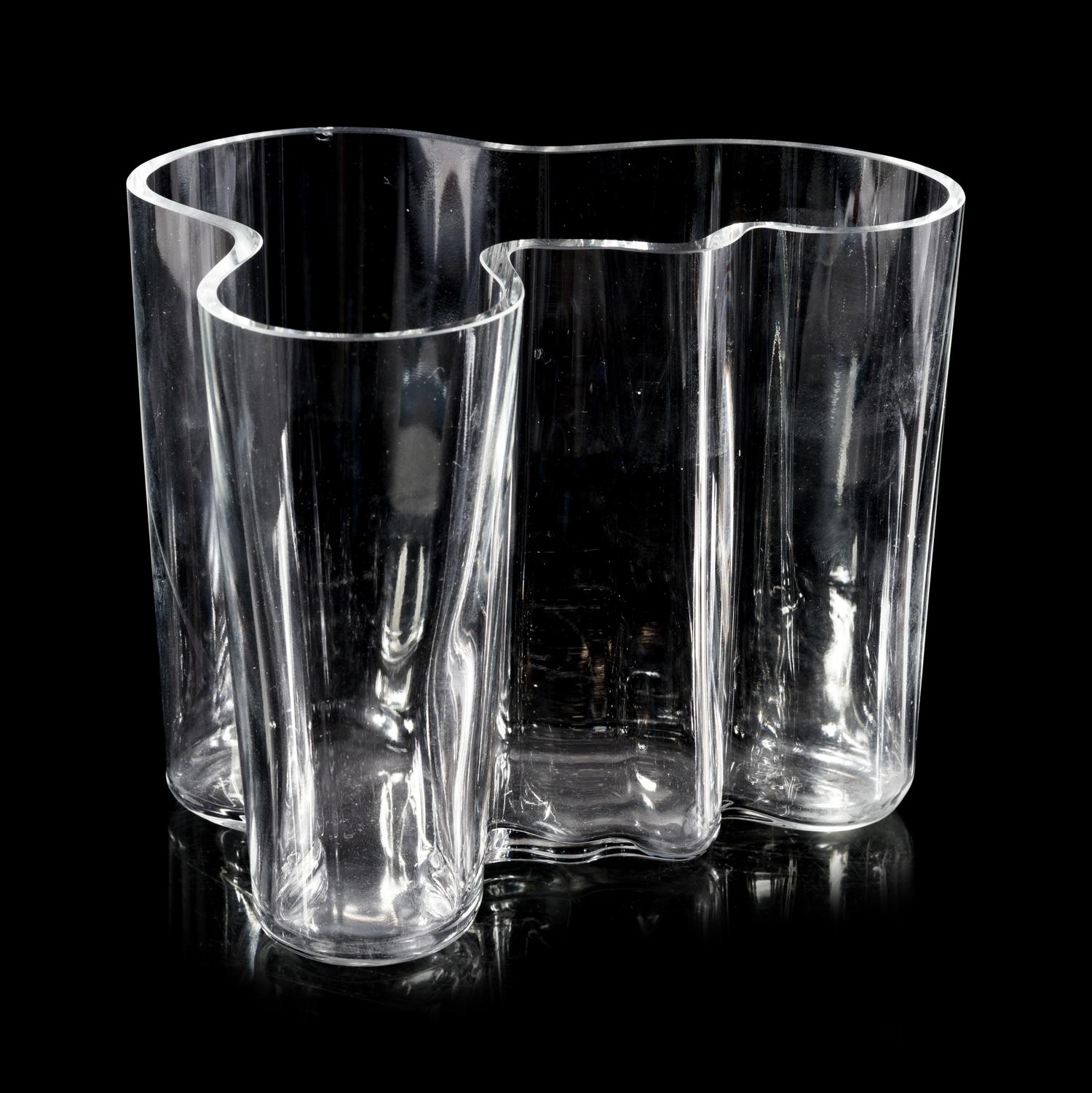 Savoy Vase, littala, Finland