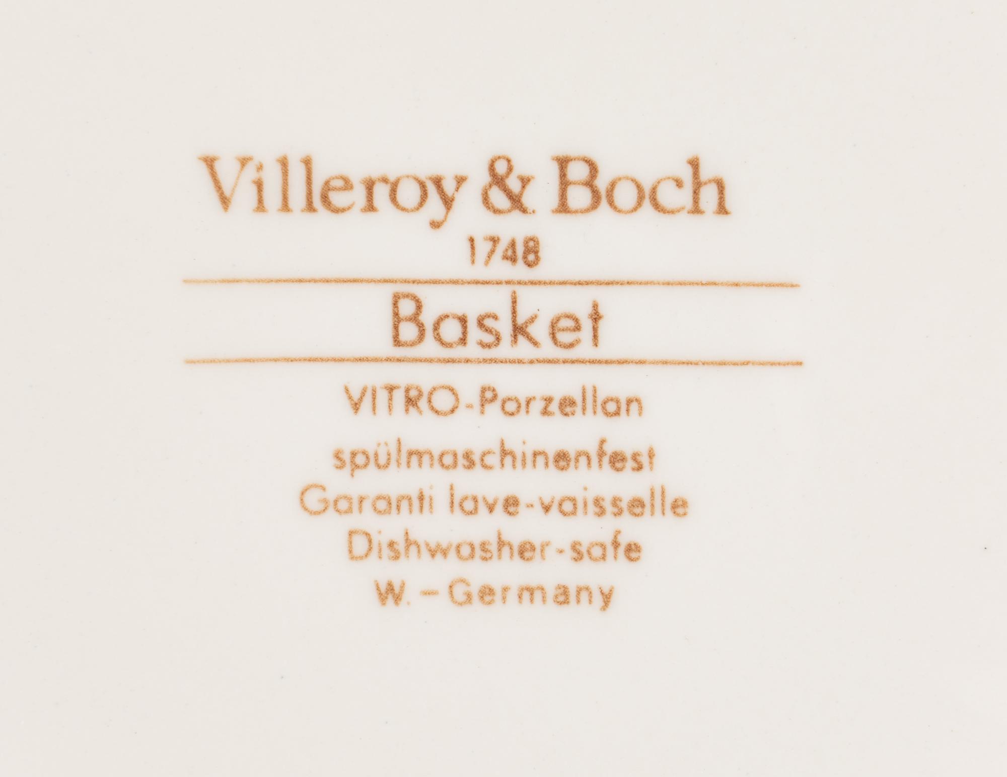 A Villeroy and Boch Basket Dinner Service