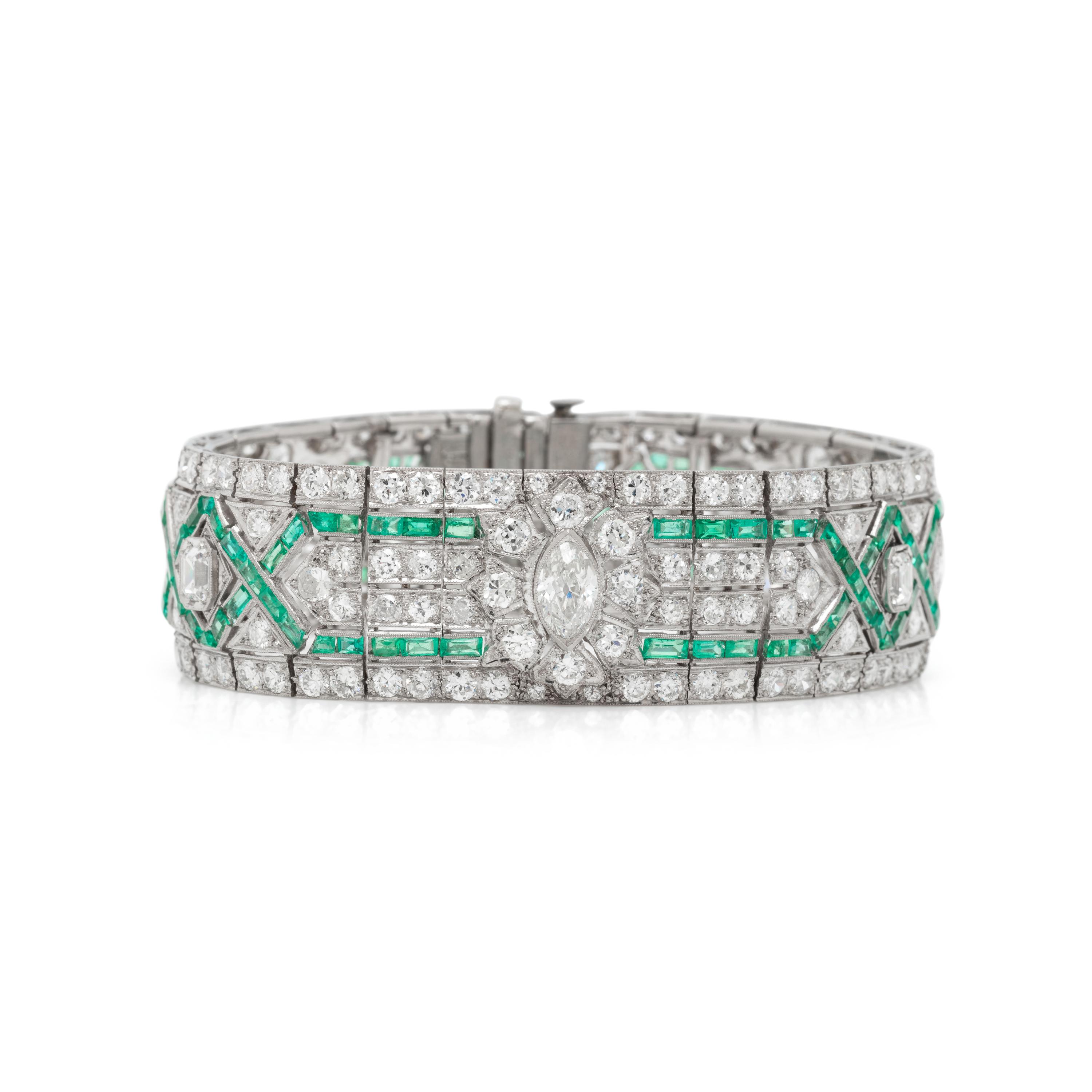 ART DECO, DIAMOND AND EMERALD BRACELET