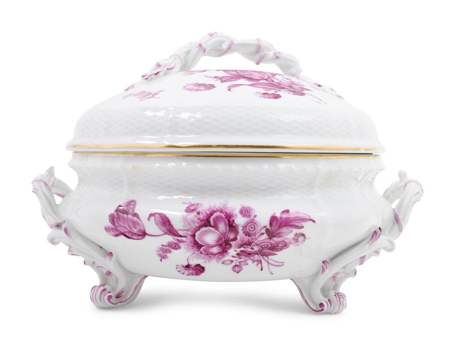 A Nymphenburg Porcelain Dinner Service