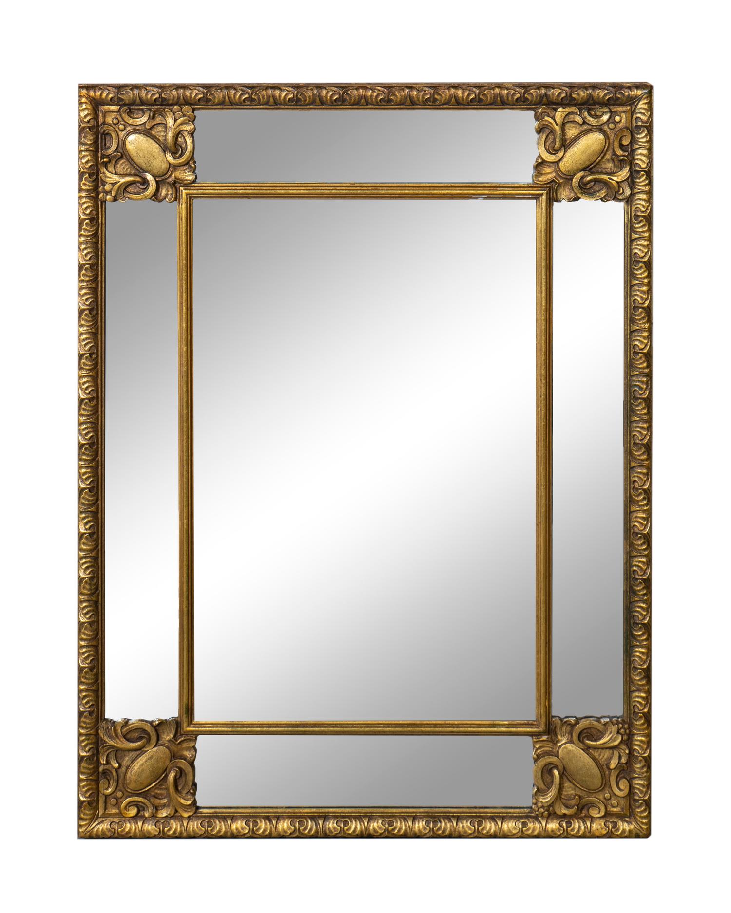 An Italian Baroque Style Giltwood Mirror — 20TH CENTURY