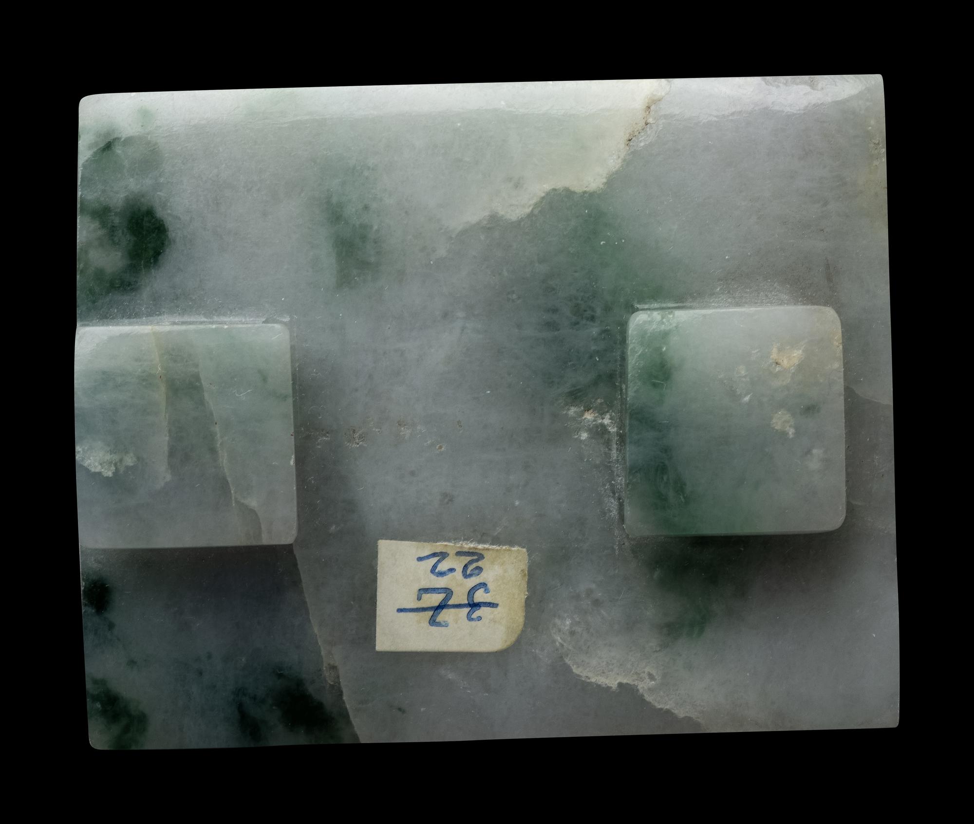 Three Chinese Apple Green and White Jadeite Buckles, 19th-20th Century 清晚期 翡翠帶扣三件
