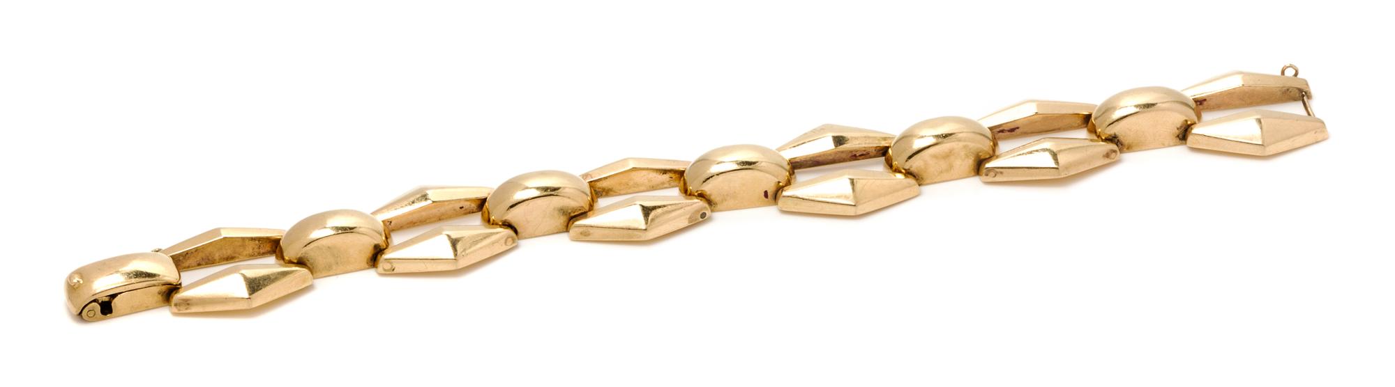 A Collection of Antique Gold Jewelry, 14.30 dwts.