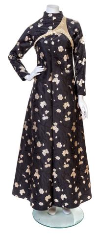 An Alber Elbaz for Geoffrey Beene Black Caftan, No size.