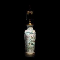 A Large Chinese Famille Verte Vase, Kangxi Period — 清康熙 五彩刀馬圖棒槌瓶