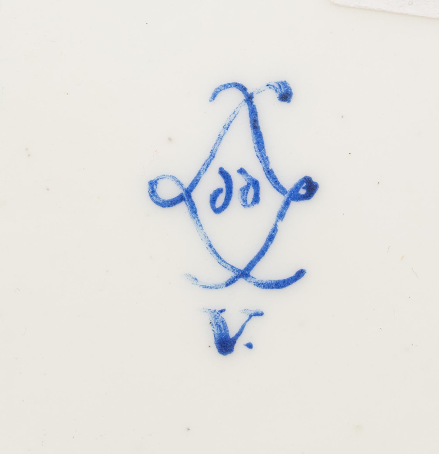 An Assembled Sèvres Feuille-de-Choux Porcelain Part Service Painted with Trophies