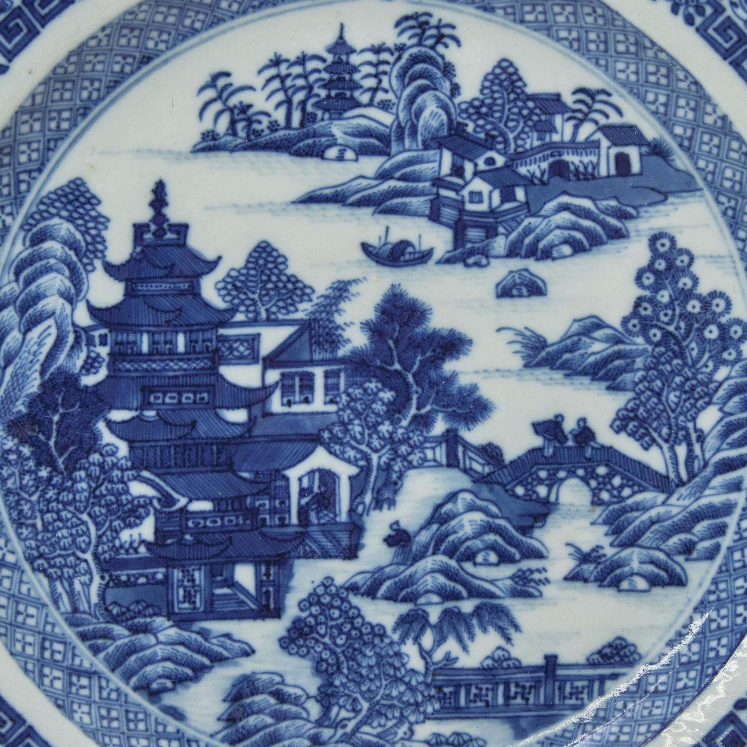 Three Chinese Export Porcelain Nanking Dishes