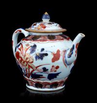 A Chinese Export Imari-Style Porcelain Teapot