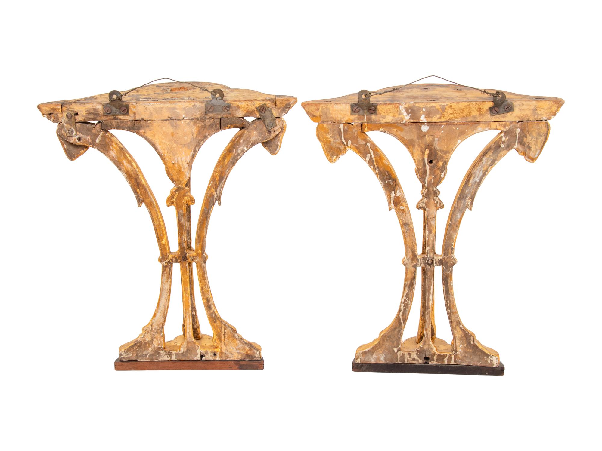 A Pair of George III Style Giltwood Wall Brackets