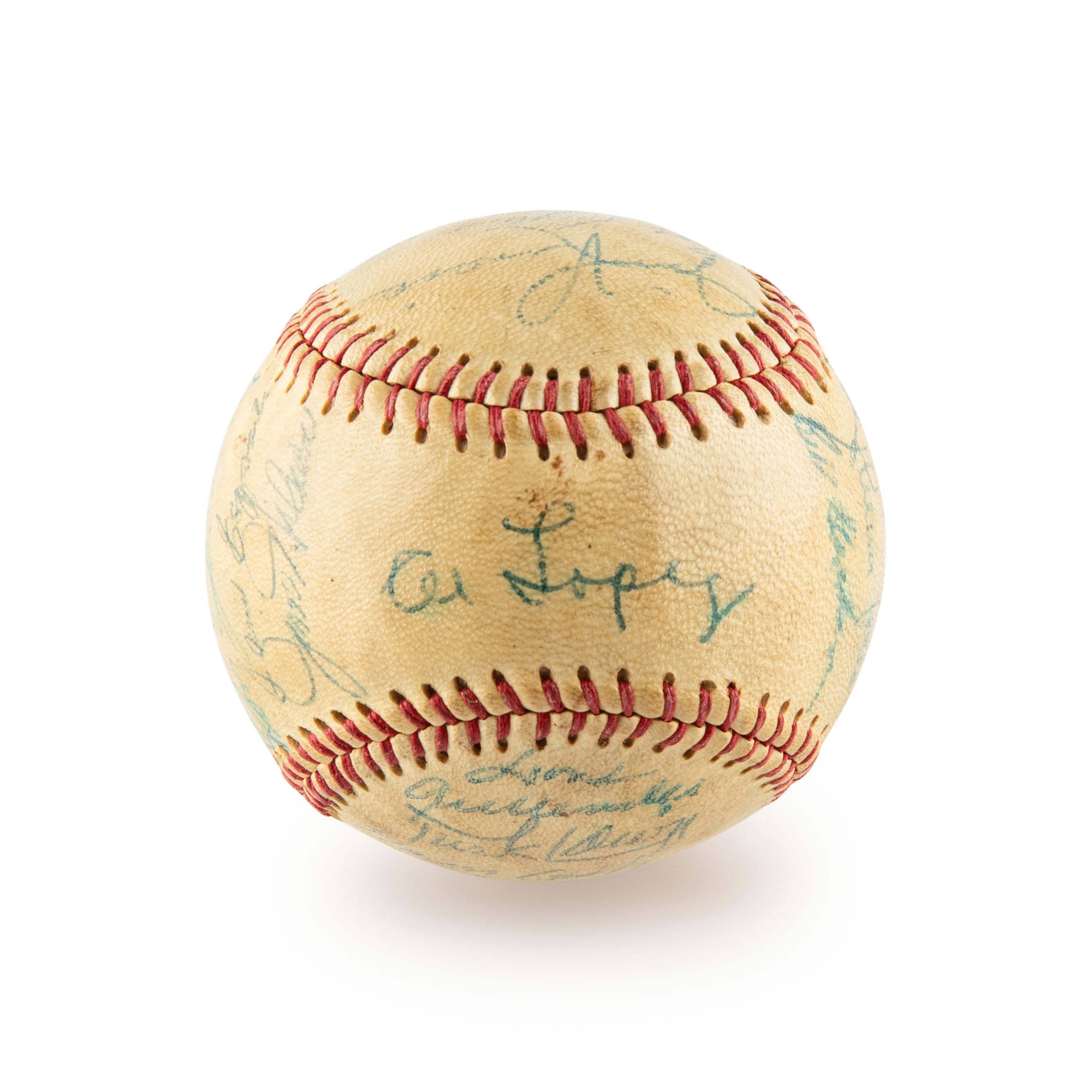 A 1958 Chicago White Sox Team Signed Autograph Baseball Including Nellie Fox (Beckett Authentication Services) - 29 Signatures